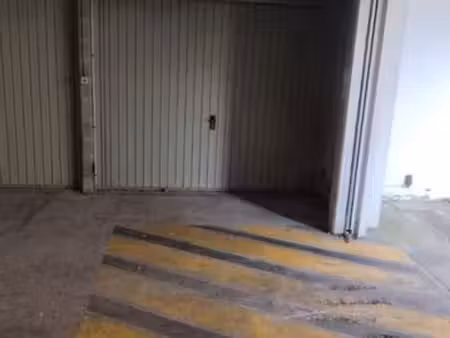parking/box bruay-la-buissiere