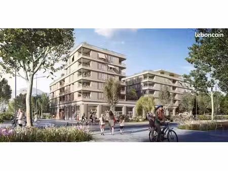 local commercial 251 m²