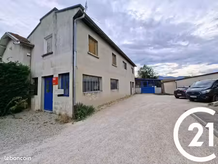 local 410 m² saint-marcellin