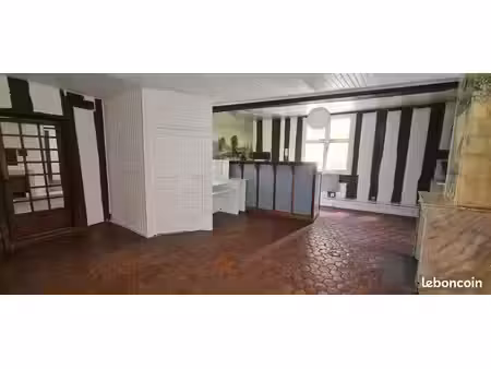 appartement 2 pièces 65 m²
