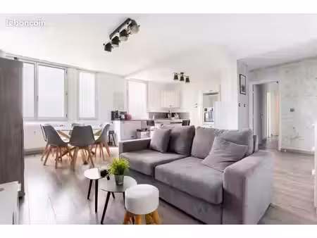 appartement 3 pièces 74 m²