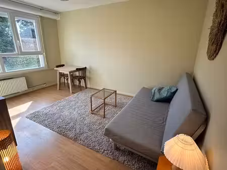 studio meublé 25 m² lambersart – parking + cave