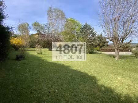 terrain constructible neuf à vendre