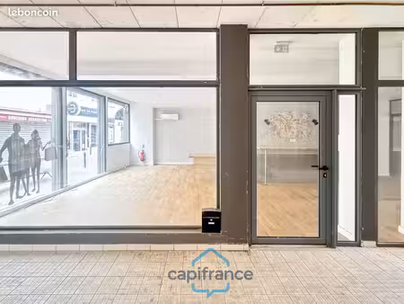 local bureaux 72 m²