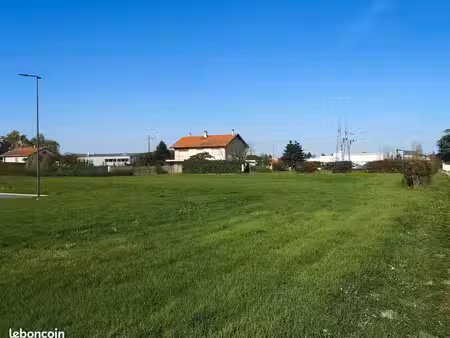 terrain constructible