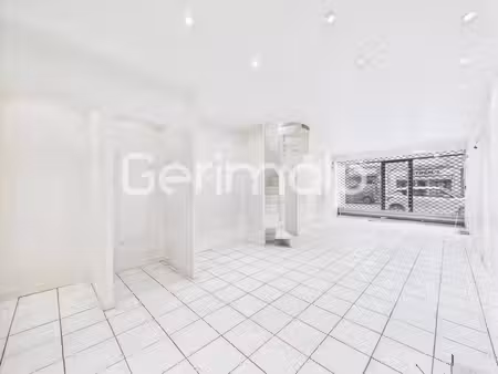 local commercial à vendre