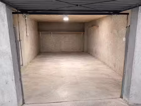 parking à louer