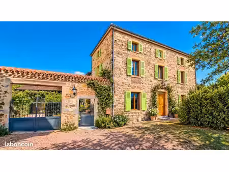 ferme 8 pièces 285 m²