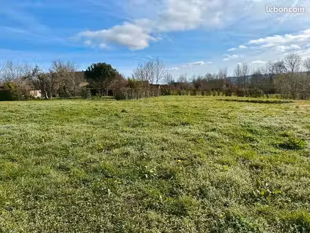terrain 1 013 m² cavagnac