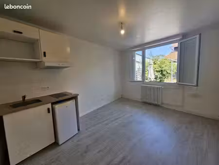 studio 1 pièce 16 m²