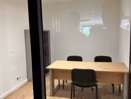 bureau à louer au cœur de murs-érigné