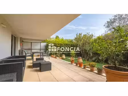 t3 rez de jardin double garage