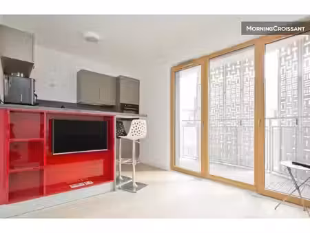 studio design avec terrasse et cave