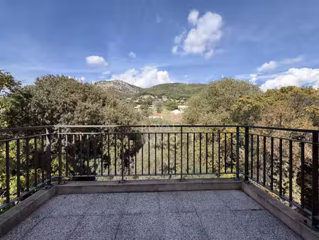 toulon est bas ortolan t3 dernier etage + terrasse + parking