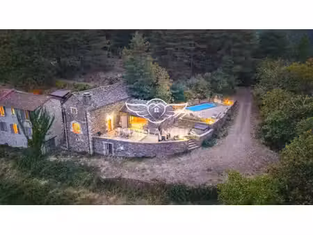 domaine d'exception au coeur des cévennes | 9 chambres | 6 ha