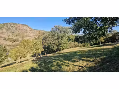 parcelle de terrain à bâtir aux portes de marcillac