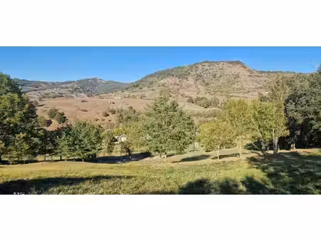parcelle de terrain à bâtir aux portes de marcillac