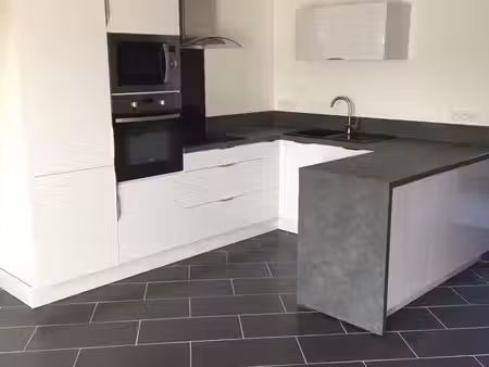 à louer – appartement duplex 63 65 m² – dernier étage