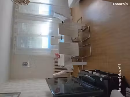 appartement 2eme étage 71m2 type t4 meublé