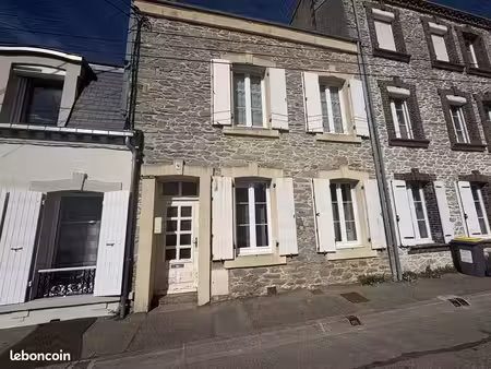 maison de ville 6 pièces 159 m²