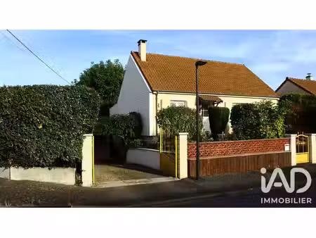 maison traditionnelle à la guierche (72380)