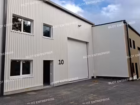 location local d’activités kervignac 56700 113m²