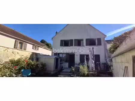 maison de 79 m² à domptin