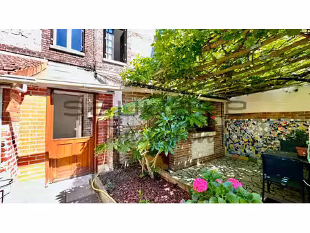maison 7 pièces et double garage - saint-étienne du rouvray