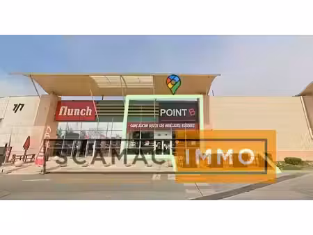 location commerce avignon 84000 616m²