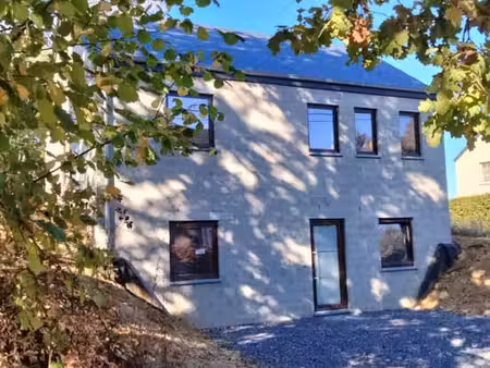 maison 4 façades à louer