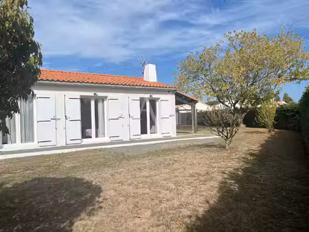 location maison 3 pièces  64.00m²  la chaize