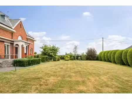 magnifique maison de caractère  4ch  sur + de18 ares !