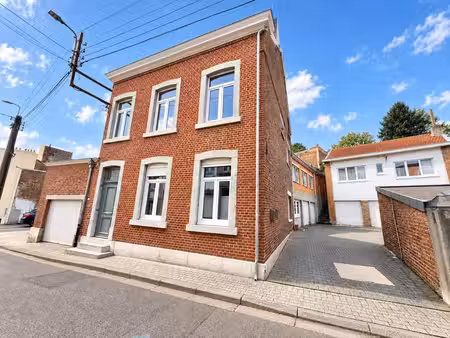 maison rénovée en 2021 / 3 ch + possibilité garage