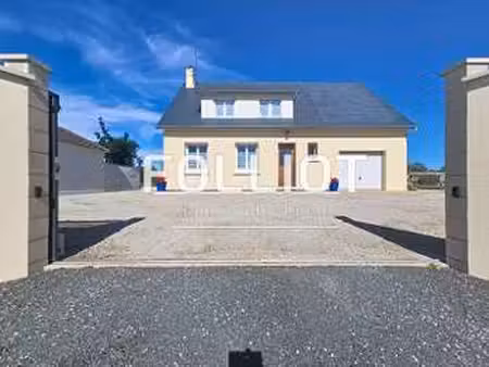 vente maison à bolleville (50250) : à vendre / 115m² bolleville