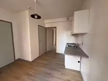 location appartement t1 à rennes arsenal - redon (35000) : à louer t1 / 22m² rennes arsena