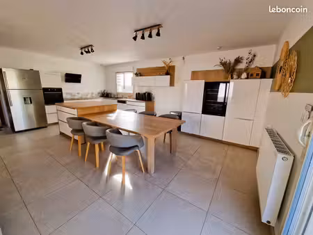 maison récente de plain-pied – 110 m² – 4 chambres