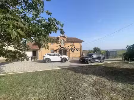 location maison 4 pièces 81 m² à gaillac-toulza (31550)  800 €