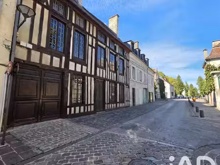 vente maison traditionnelle 7 pièces