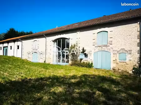 propriété 6 pièces 186 m²