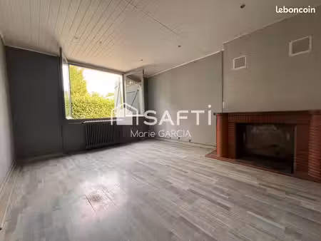 propriété 7 pièces 130 m²