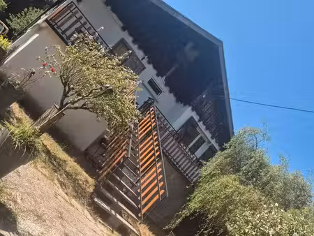 maison individuelle avec dépendance