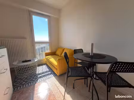 appartement f2 au centre-ville du bourget