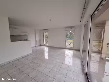 appartement 3 pièces 60 m²