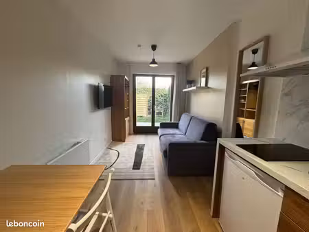 studio 1 pièce 16 m²