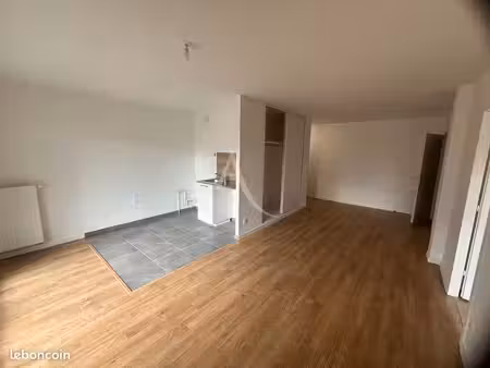 appartement 4 pièces 82 m²