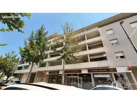 appartement 4 pièces 82 m²