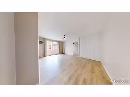 appartement 3 pièces 55 m²