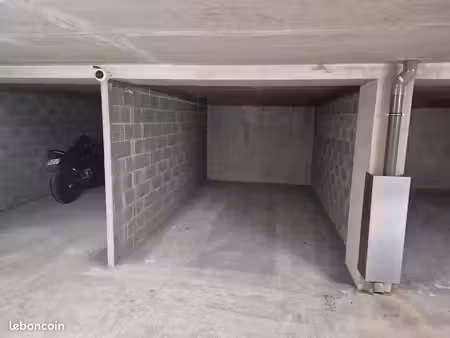 location place de parking