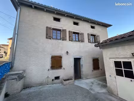 maison 4 pièces 85 m²