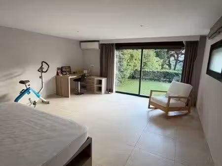 duplex saint-tropez - 80m2 - a louer de novembre à fin mai 2027